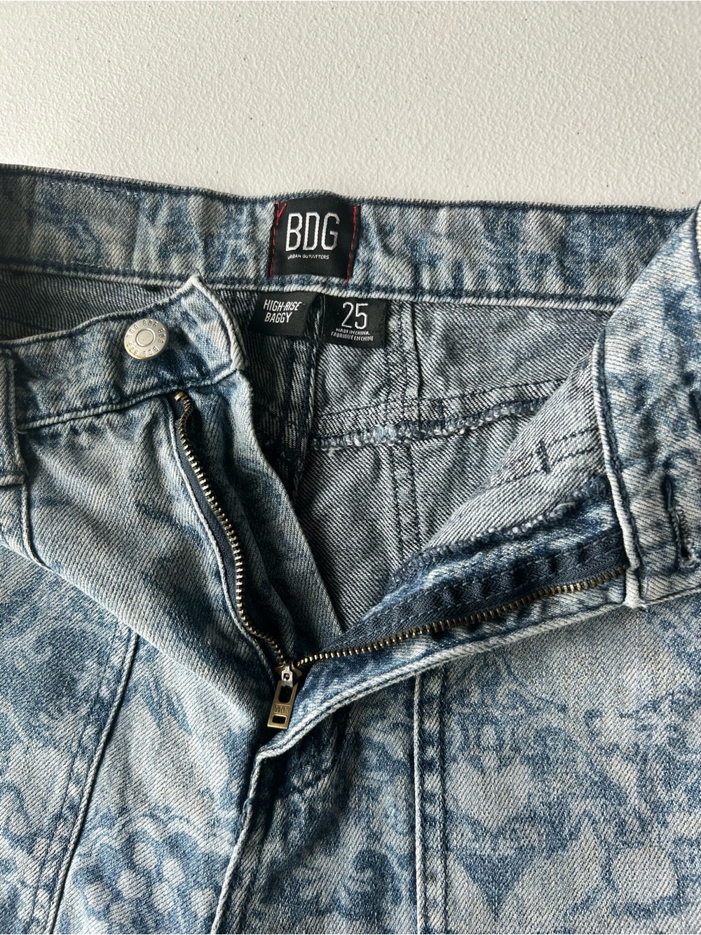 BDG Urban Outfitters High Rise Baggy Paisley Jeans 25 Floral Carpenter Pants - Picture 6 of 8